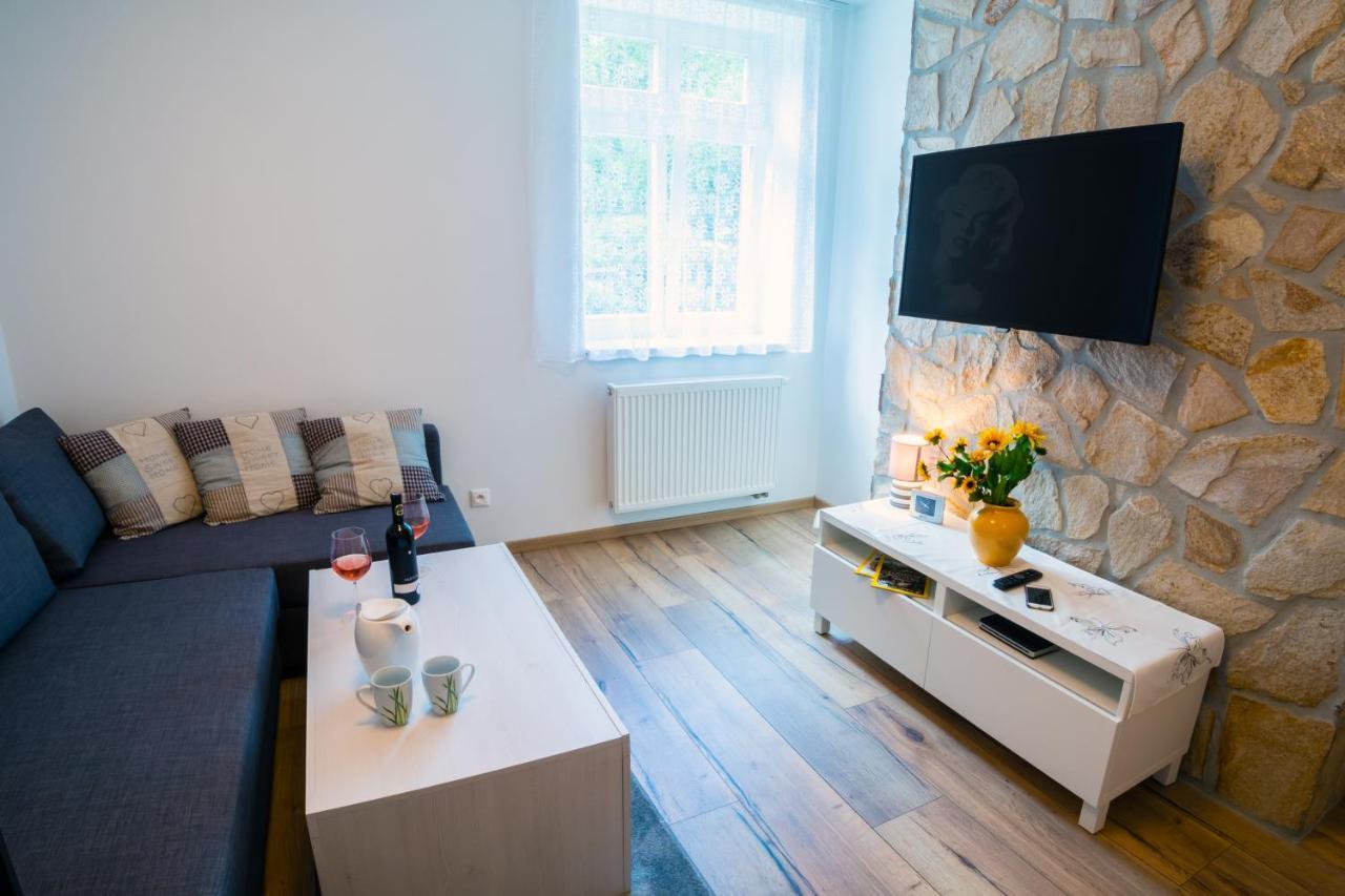 Apartments Marilyn Татранска Ломница Экстерьер фото